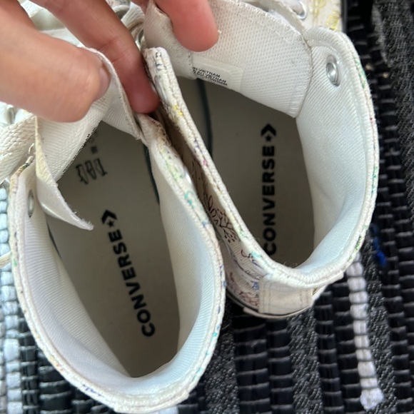 Converse - Picture 7 of 8